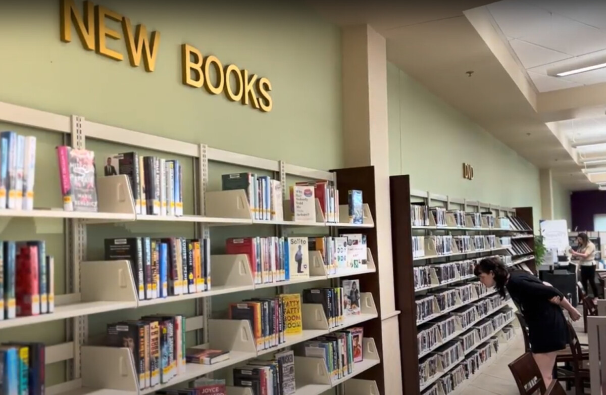 Lesson 16 – At the Library | English for Kids | Vocabulary + Dialogue + Practice